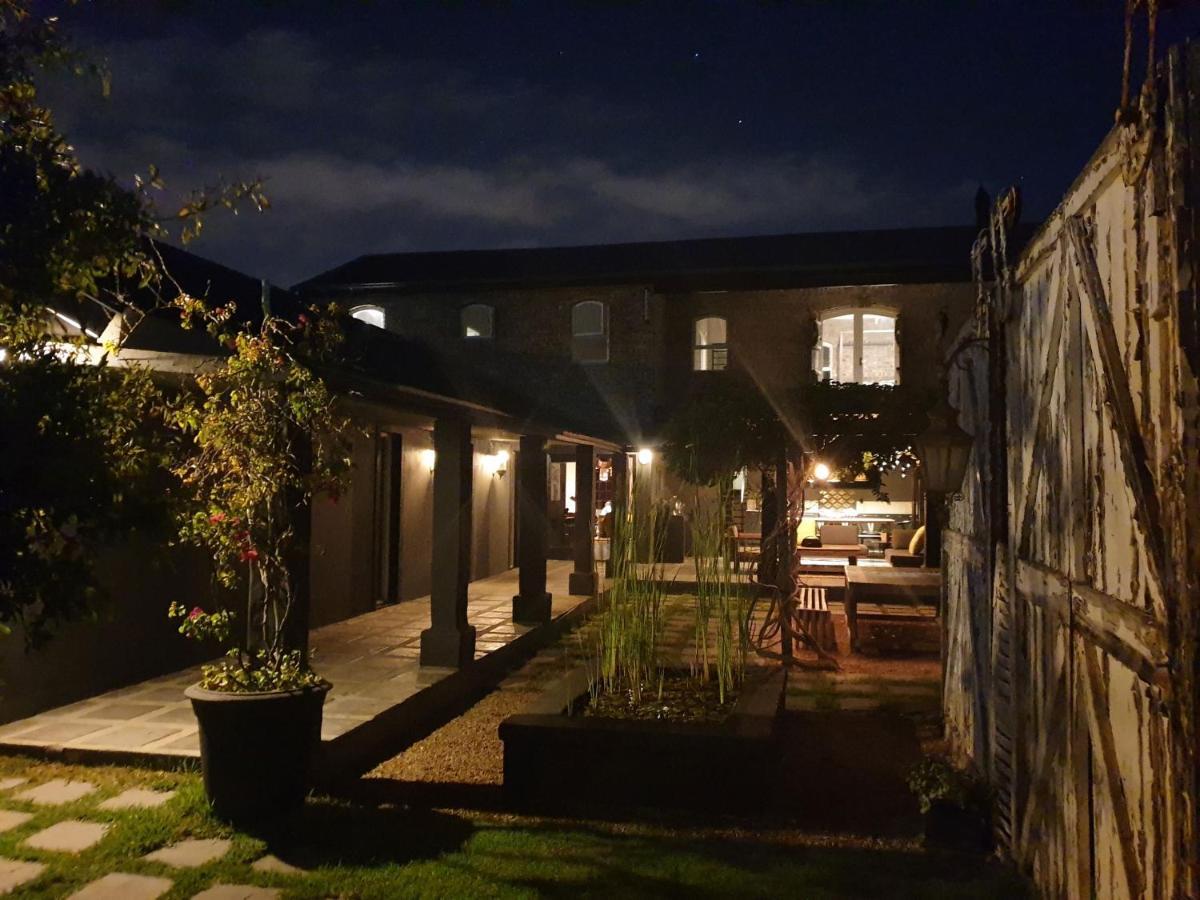 Clement One, A Villa For Family & Friends Κέιπ Τάουν Εξωτερικό φωτογραφία